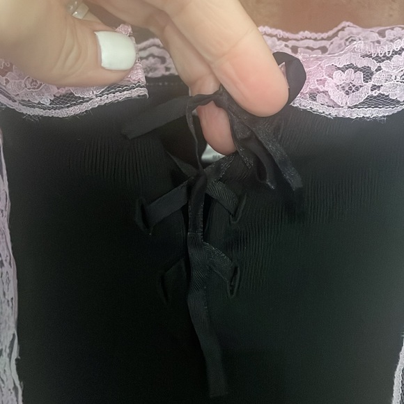 Do Not disturb tank new with tags medium corset Laceup front Black pink - Picture 5 of 7